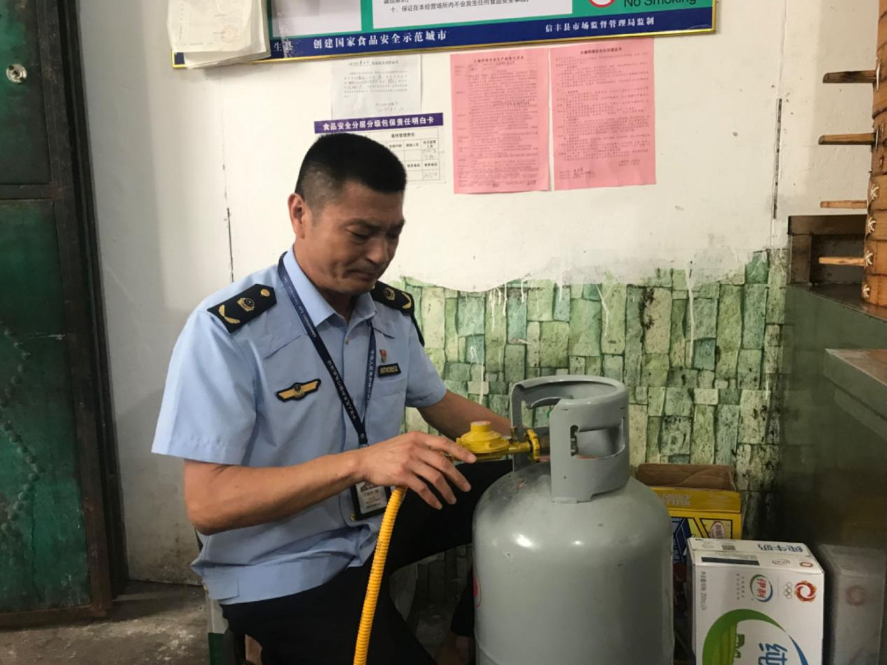 1725589643426816.png 图片1.png