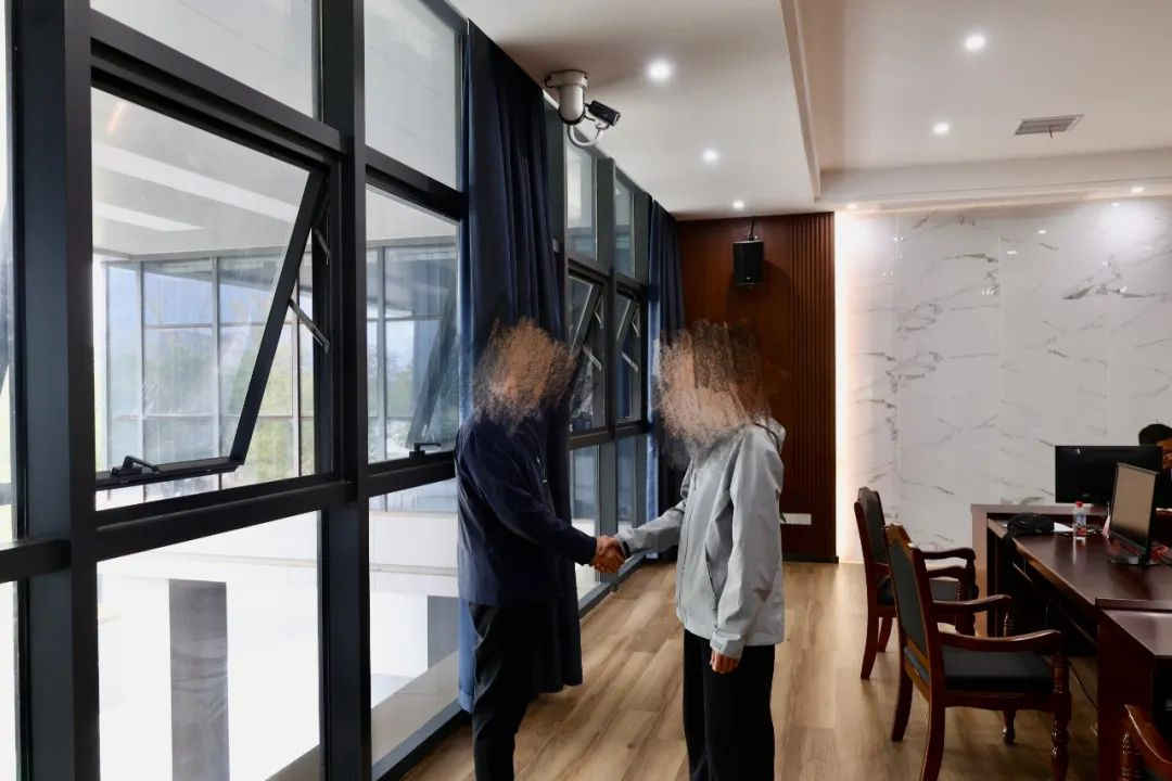 1733293471163473.png 图片2.png